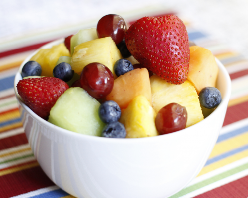 A bowl of healthy fruit